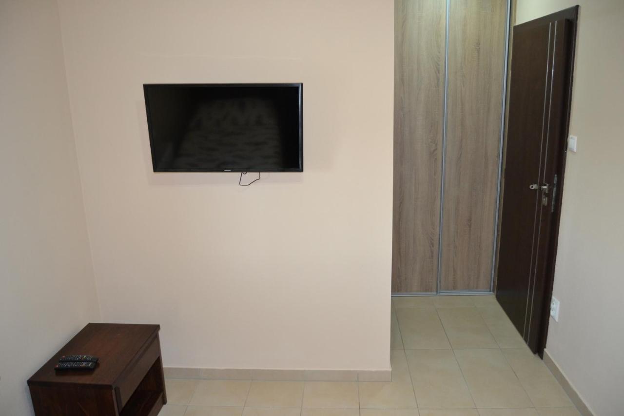 Restauracia-Penzion Altana Ludanice Εξωτερικό φωτογραφία